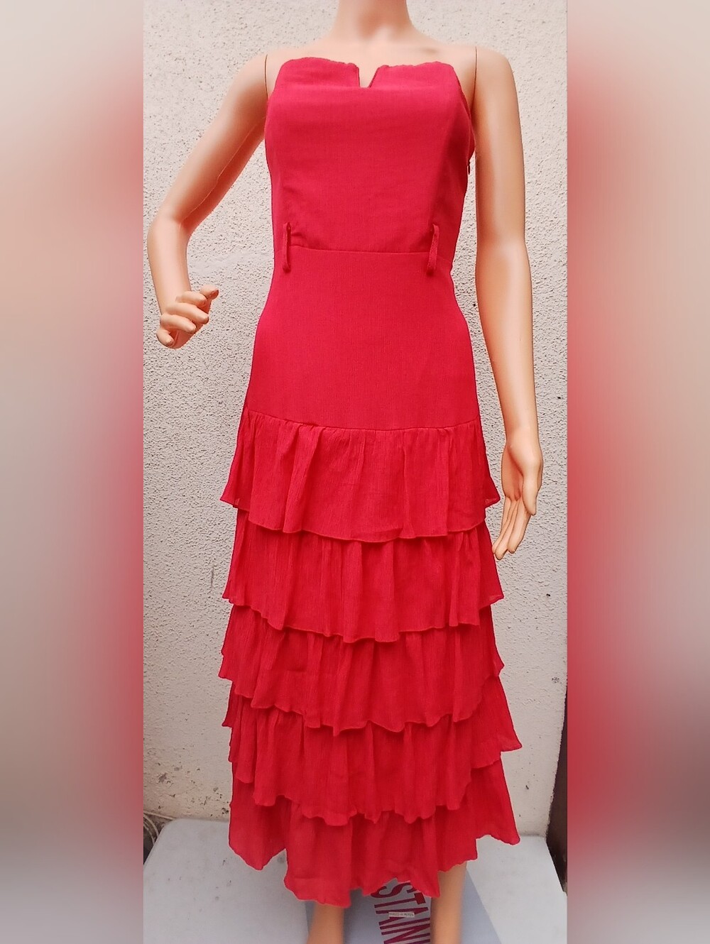 D.ark Women's Red Strapless Tiered Ruffle Midi Dress Size L Side Zip Smocked Bac